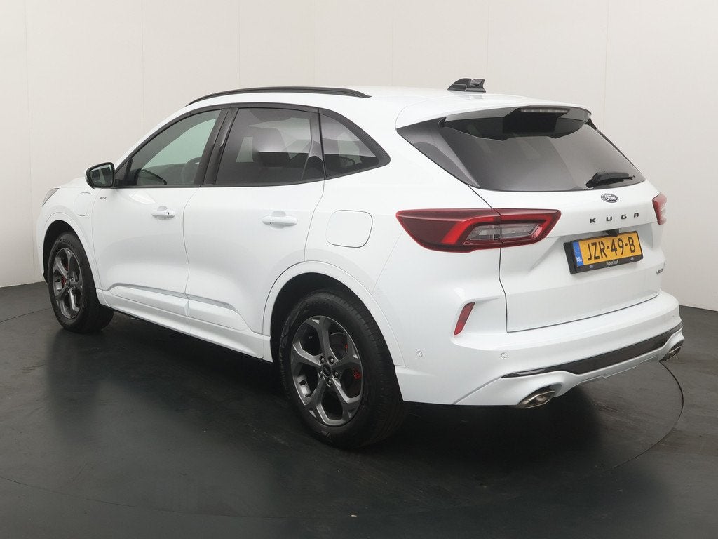 Ford Kuga 2.5 PHEV 243 pk ST-Line X Trekhaak I AGR stoelen |, Auto's, Ford, Gebruikt, Zwart, 4 cilinders, Wit