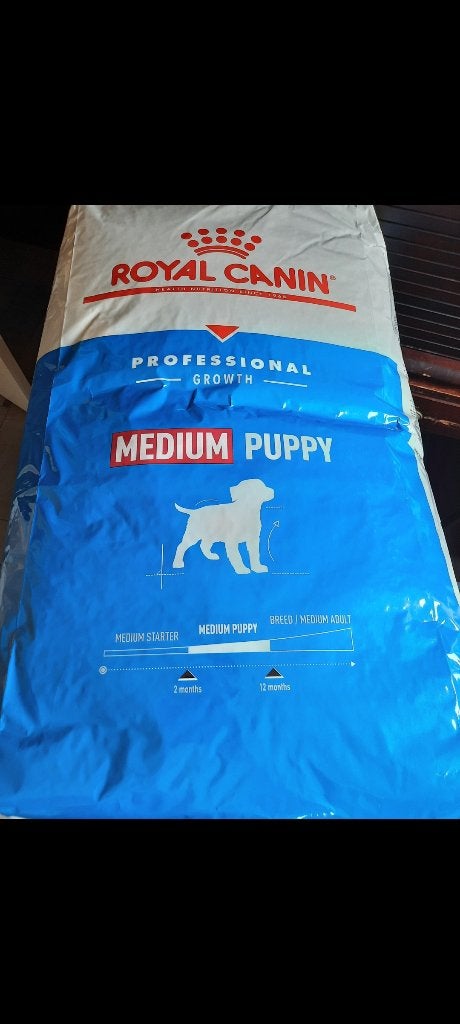 Puppy brok royal canin medium, Dieren en Toebehoren, Dierenvoeding, Ophalen, Hond