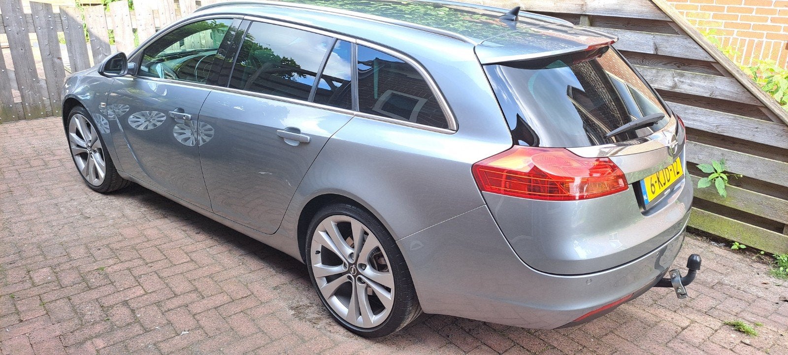 Opel Insignia 1.6 Turbo 132KW Sports Tourer 2013 Grijs, 4 cilinders, 179 pk, Stationwagon, Handgeschakeld