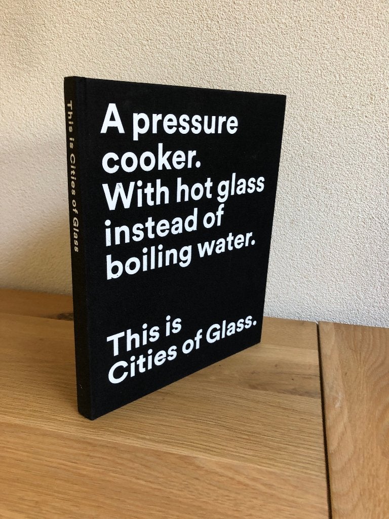 Glasblaaskunst: This is Cities of Glass 1e druk 2017, Ophalen of Verzenden, Zo goed als nieuw, Overige onderwerpen