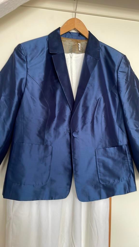 Zijde jasje maat 44., Ophalen of Verzenden, Zo goed als nieuw, Maat 46 (S) of kleiner, Blauw