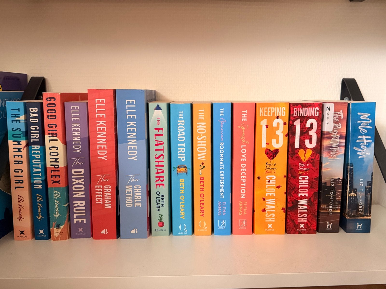 Engelse romance booktok boeken €4 per stuk, Boeken, Ophalen of Verzenden, Gelezen, Europa overig