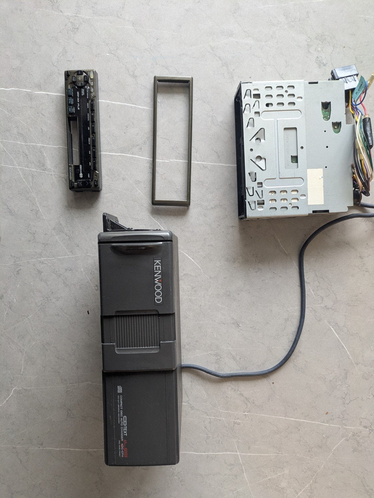 Kenwood KRC-459R autoradio met CD-wisselaar KDC-C600, Auto diversen, Ophalen of Verzenden, Gebruikt