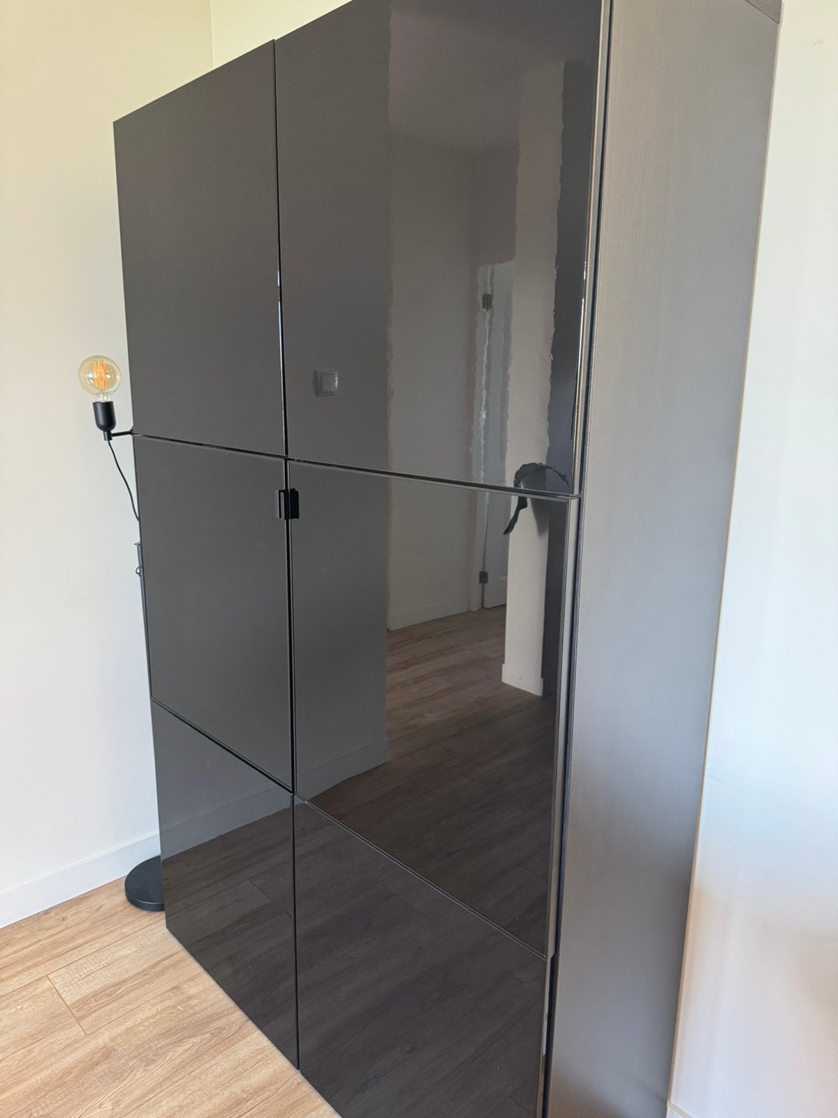 BESTA kast IKEA zeart, Ophalen, Zo goed als nieuw