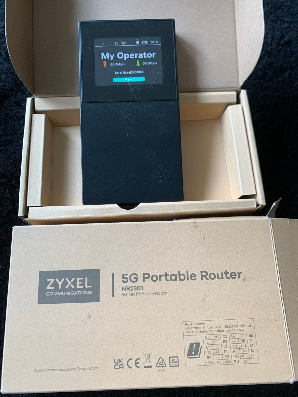 Zyxel NR2301 5G Draagbare Router - Zo goed als nieuw, Ophalen of Verzenden, Zo goed als nieuw, Router