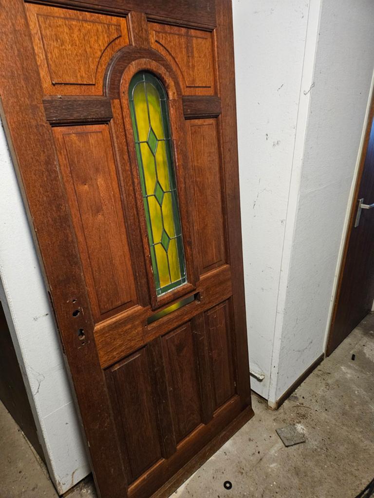 Hardhouten voordeur 92.5x201cm met glas-in-lood, Gebruikt, 80 tot 100 cm, Ophalen of Verzenden, Buitendeur
