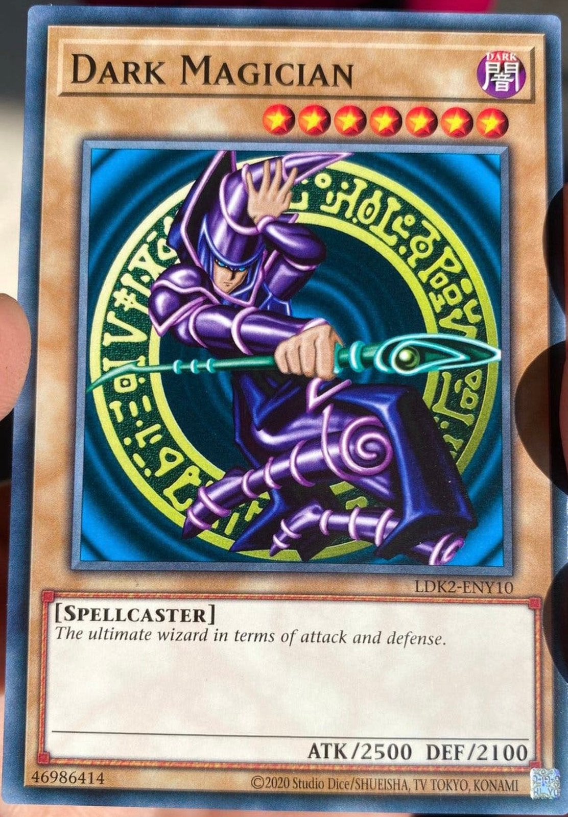 Yu-Gi-Oh! Dark Magician Legendary Print !, Hobby en Vrije tijd, Verzamelkaartspellen | Yu-gi-Oh!, Ophalen of Verzenden, Zo goed als nieuw