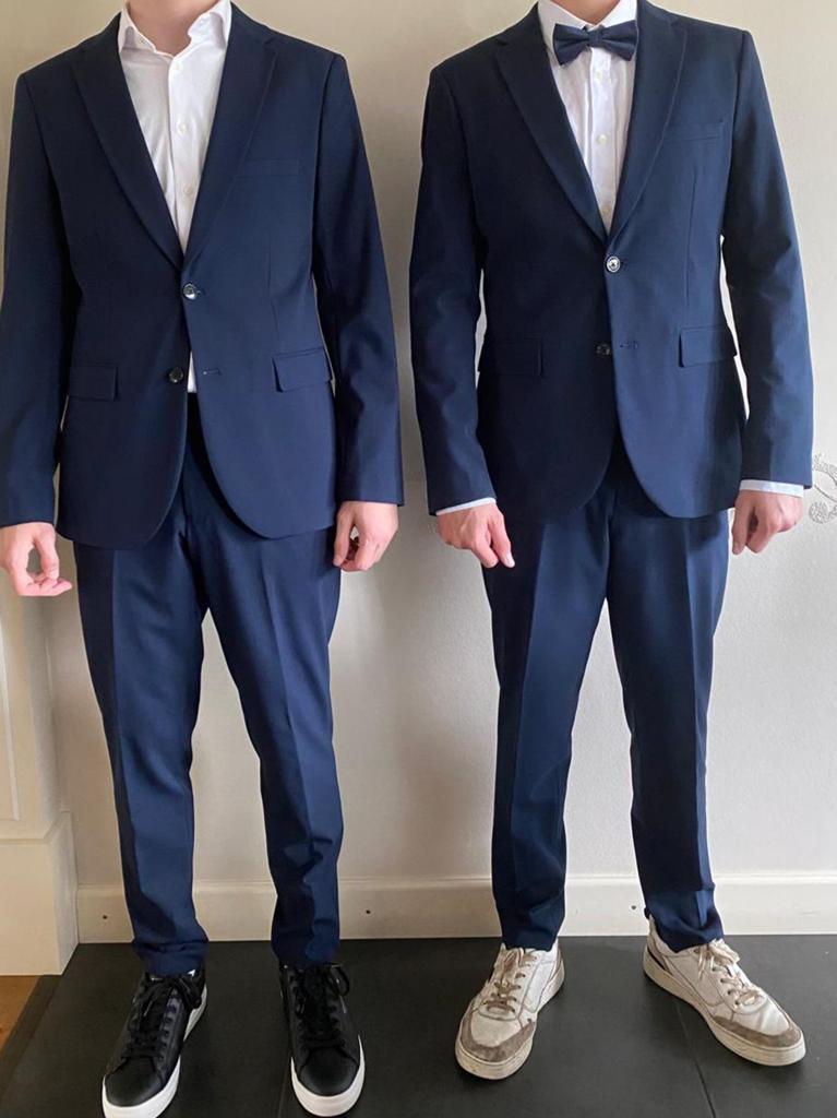 Gala kostuum, Ophalen, Zo goed als nieuw, Maat 46 (S) of kleiner, Blauw