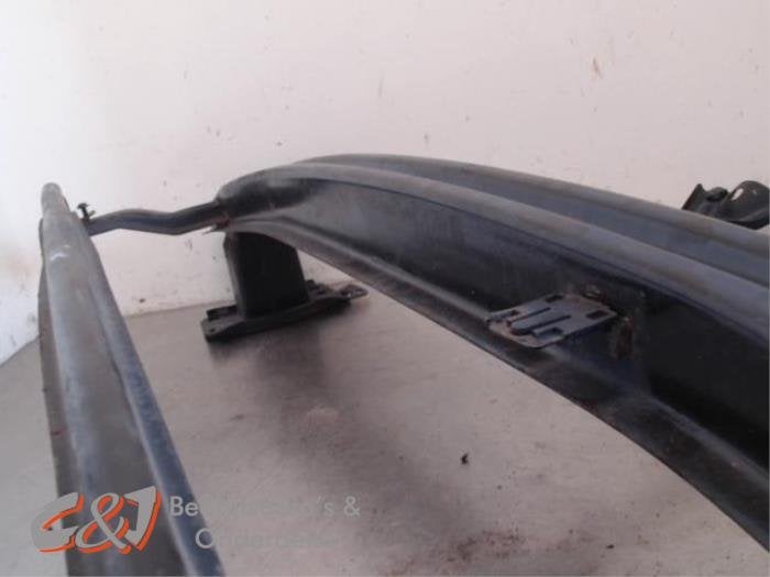 Bumperframe voor van een Volkswagen Caddy, Gebruikt, -, Volkswagen, -