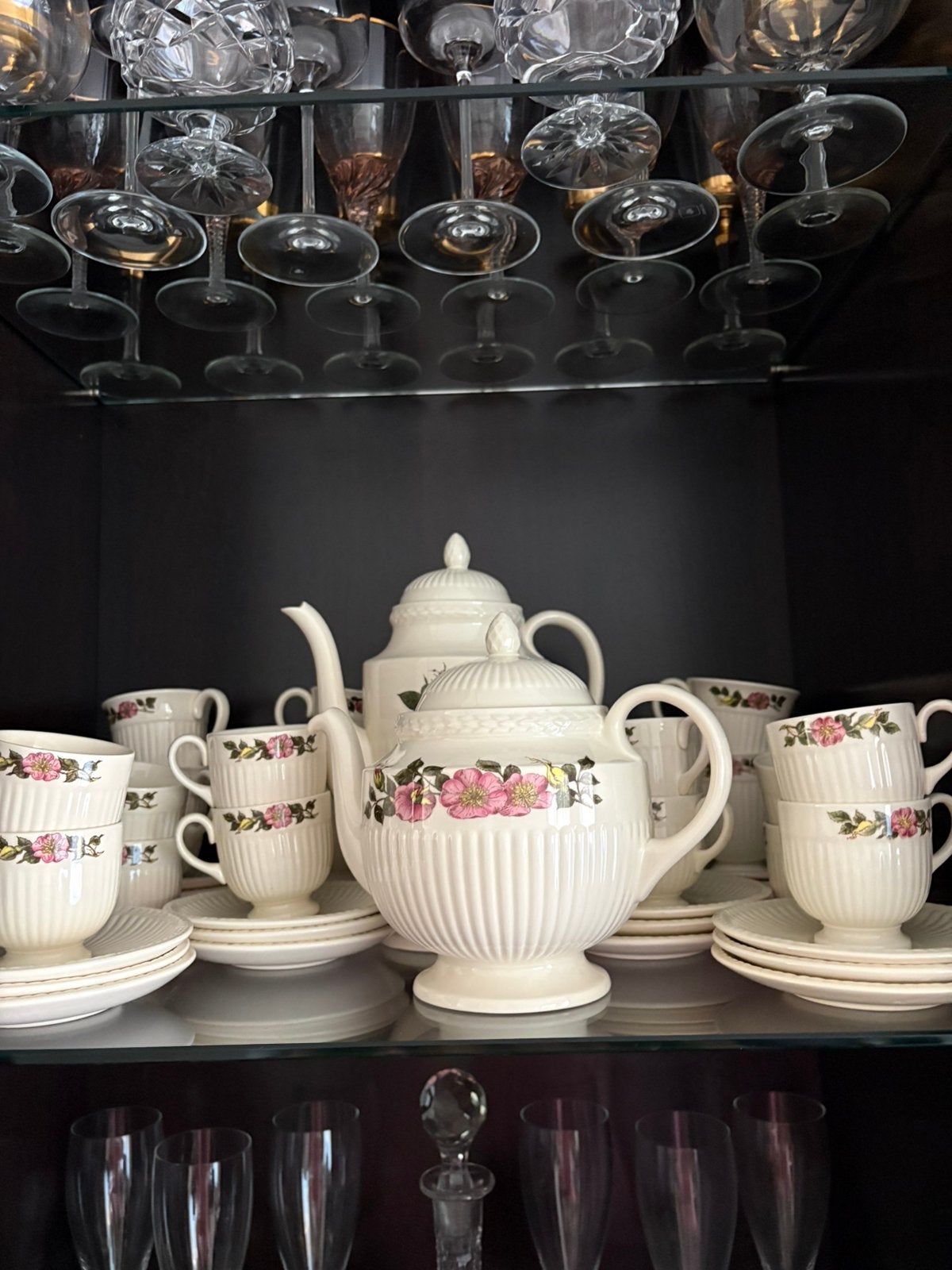 Wedgwood services, Antiek en Kunst, Antiek | Servies compleet, Ophalen of Verzenden