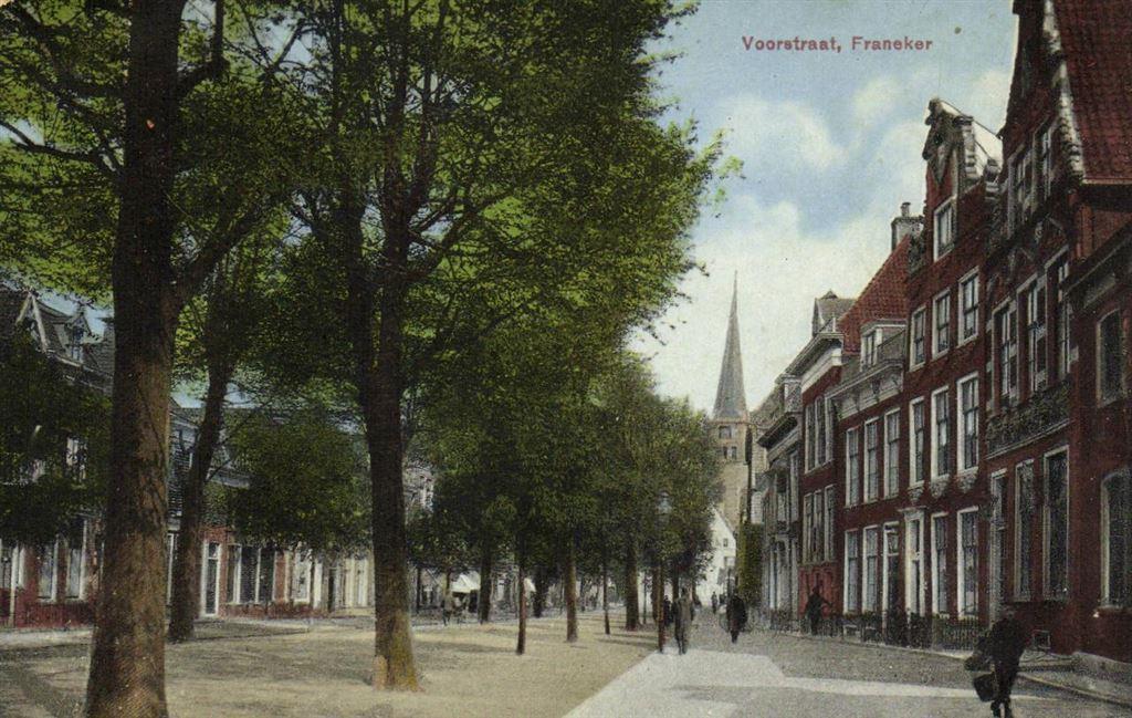 Voorstraat, Franeker - volk - 1919 gelopen, Verzamelen, Ansichtkaarten | Nederland, Ophalen of Verzenden, Voor 1920, Gelopen, Friesland