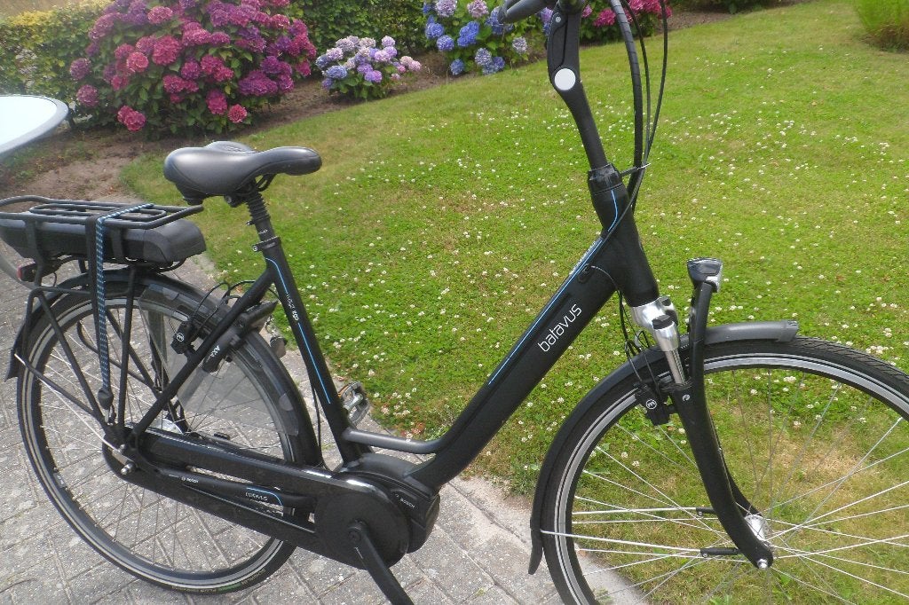Batavus Wayz  met Bosch middenmotor, Fietsen en Brommers, Elektrische fietsen, Ophalen, Batavus, Zo goed als nieuw, 51 tot 55 cm