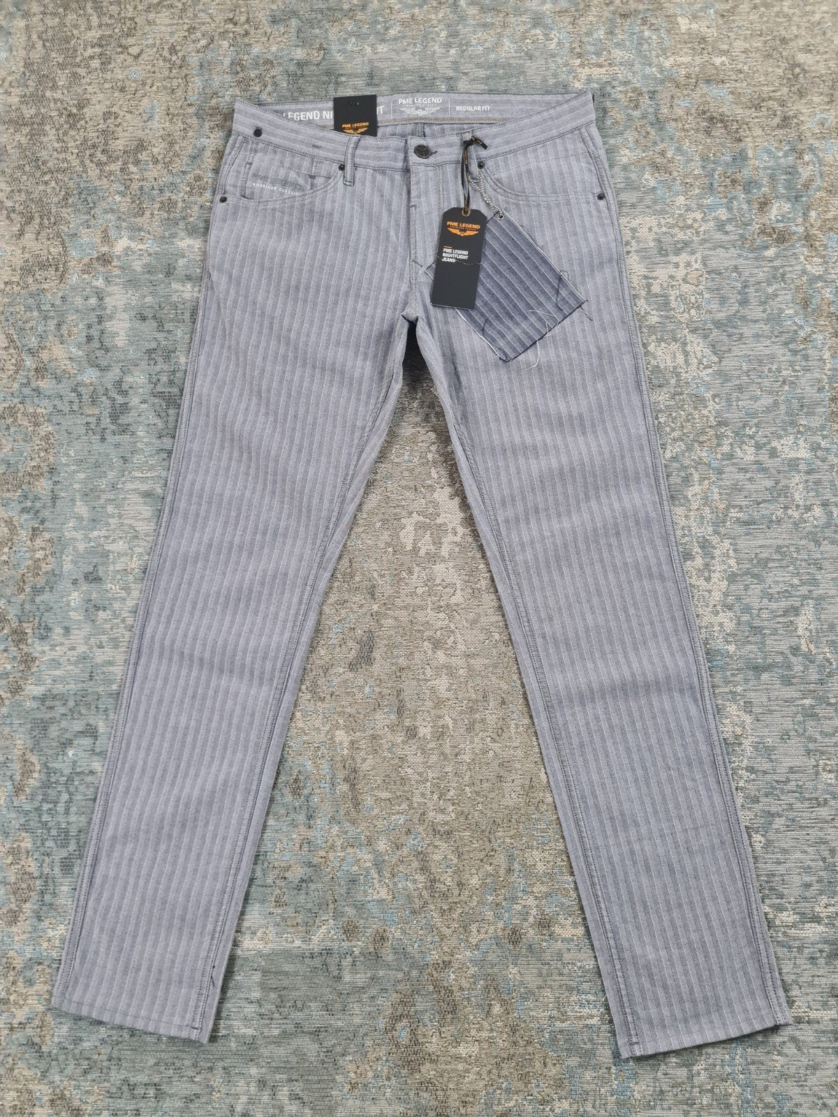 PME Nightflight 24 W33 L34 NIEUW Slim STRETCH Bronno3334

Su, Maat 52/54 (L), New Yorkstraat 50, 1175 RD Lijnden, Just Brands B.V.
