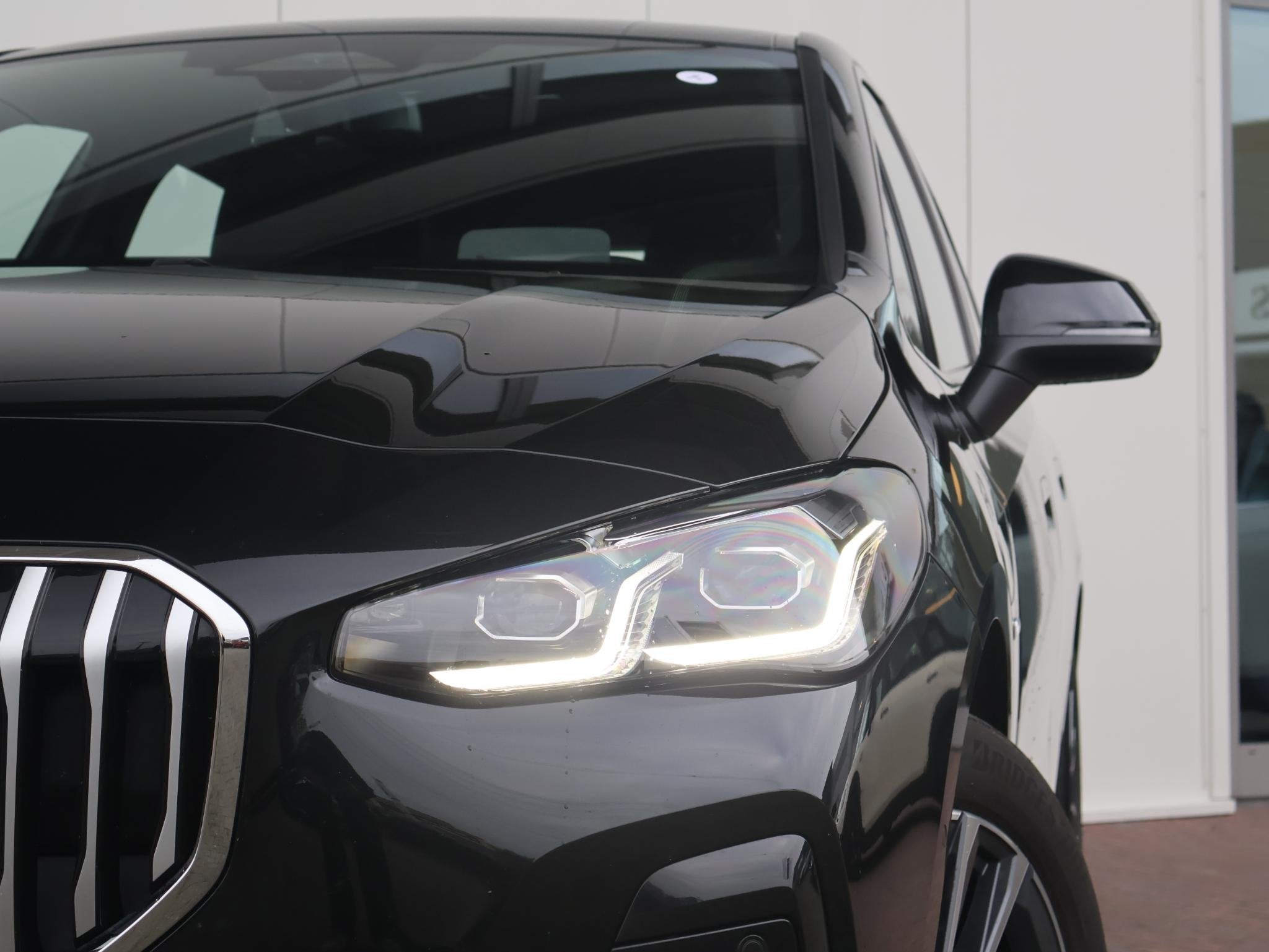 BMW 2 Serie Active Tourer 230e xDrive | SoH 97% | M-Sportpak, Automaat, 12 maanden, Gebruikt, 1820 kg