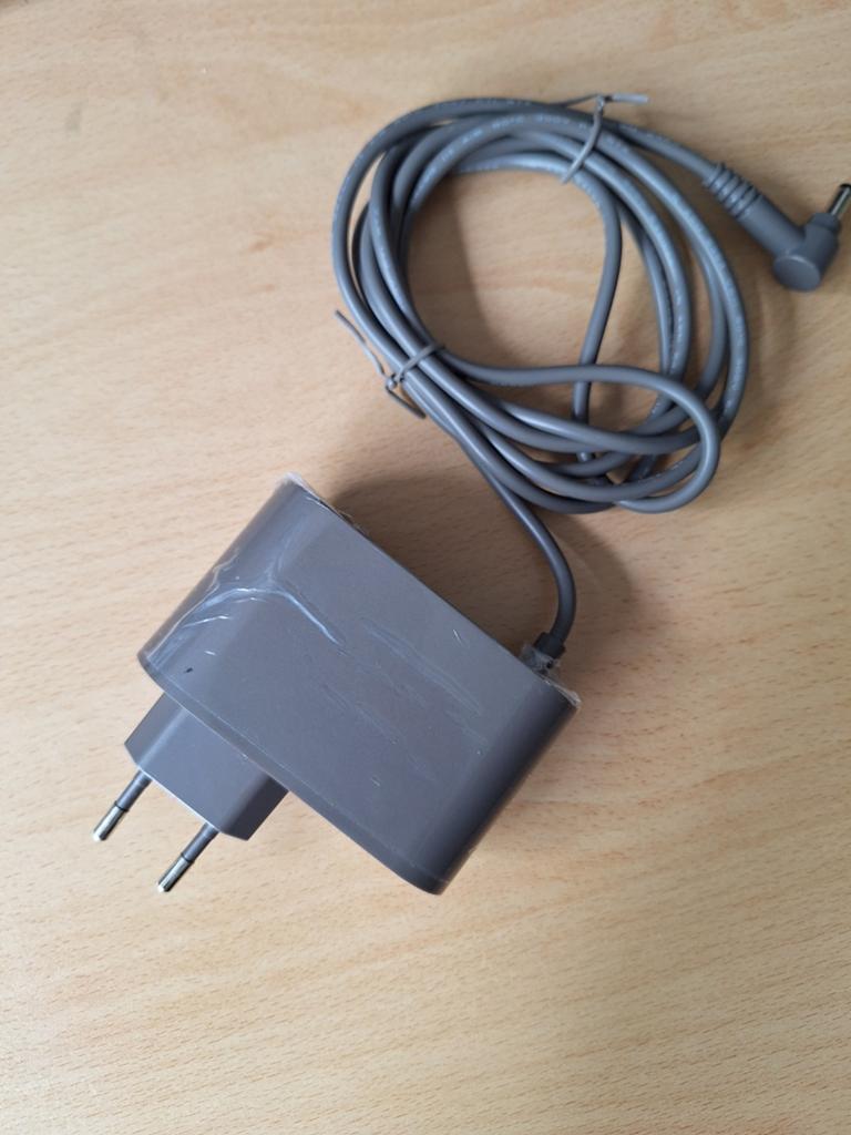 Oplader voor dyson stofzuiger, Ophalen of Verzenden, Accu of Oplader