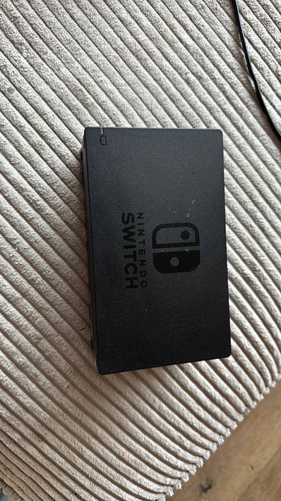 Switch dock los. (Zonder kabels), 1 speler, Ophalen of Verzenden, Zo goed als nieuw, Sport