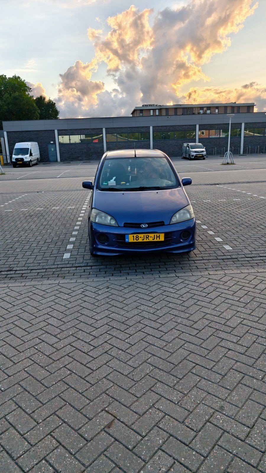 Daihatsu YRV 1.3 S AUT 2002 Blauw, 4 cilinders, Blauw, Origineel Nederlands, 1000 kg