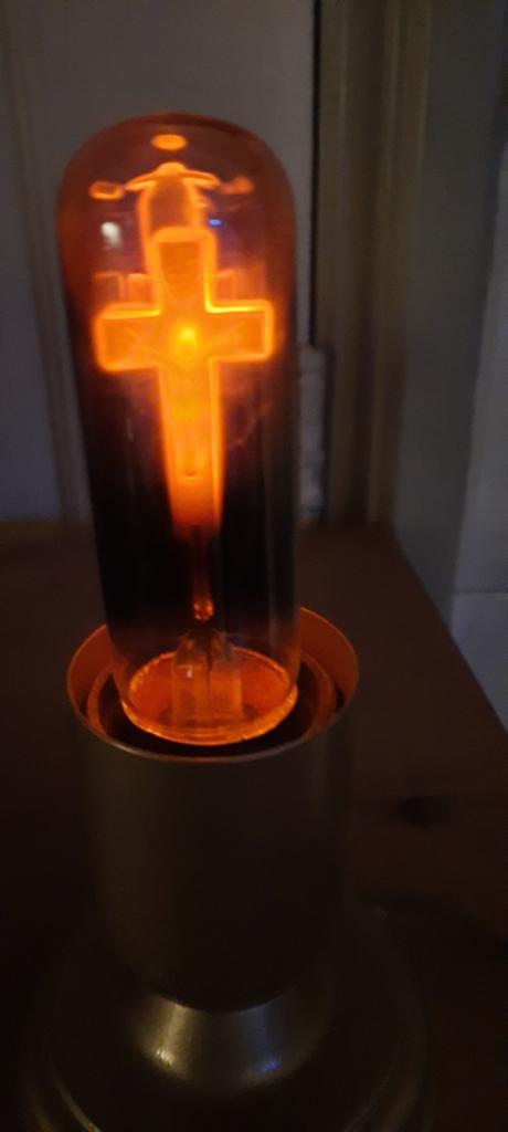 Unieke lamp met kruisdesign - Sfeervolle verlichting, Ophalen of Verzenden