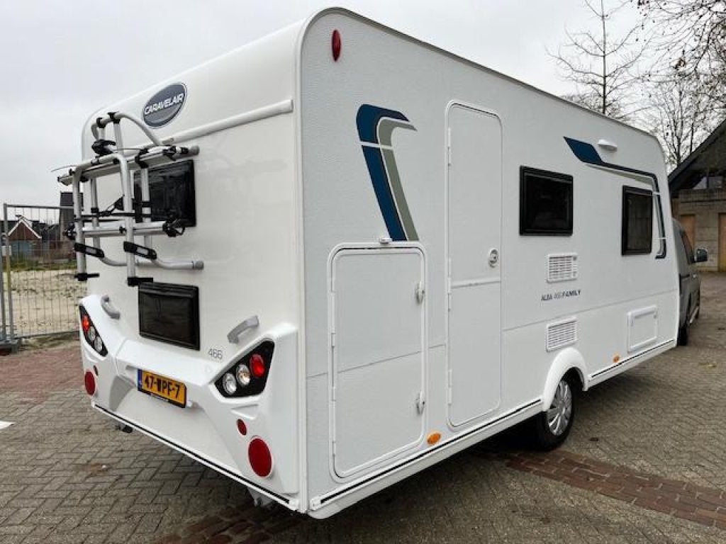Caravelair Alba 466 Stapelbed. Te Huur, Caravans en Kamperen, Overige typen, 750 - 1000 kg, 4 tot 5 meter, Tot en met 6