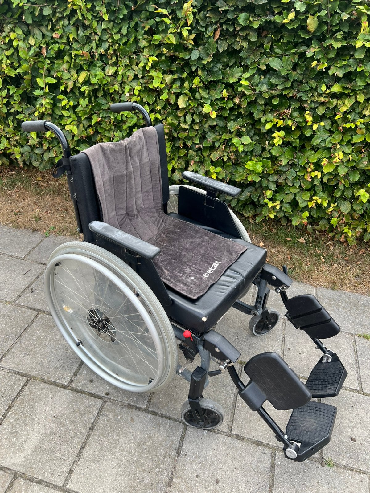 Te Koop : Rolstoel Etac Inklapbaar Export Opknapper, Diversen, Rolstoelen, Ophalen, Inklapbaar, Gebruikt, Duwrolstoel