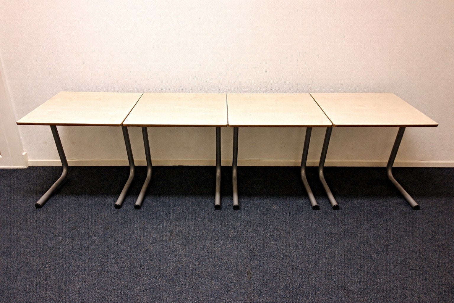 4x Ahrend Schooltafel (75 x 70 x 50 cm), Ophalen, Gebruikt, ., Metaal