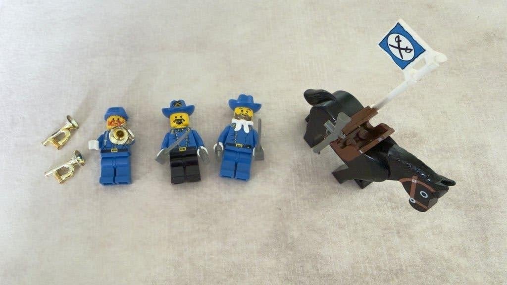 Lego castle vintage Calvary soldaten met toebehoren, Gebruikt, Lego, Overige typen, Ophalen of Verzenden