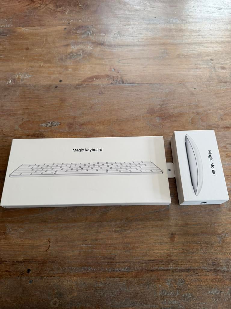 Apple Magic Keyboard en Mouse 2 | als nieuw, Toetsenbord en muis-set, Ophalen of Verzenden, Zo goed als nieuw, Draadloos