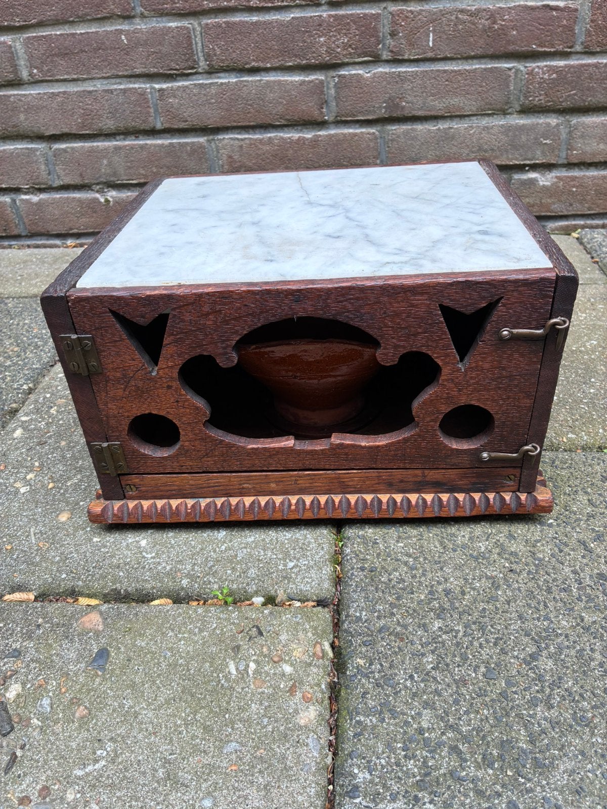 Oude stoof met tesje, Ophalen of Verzenden