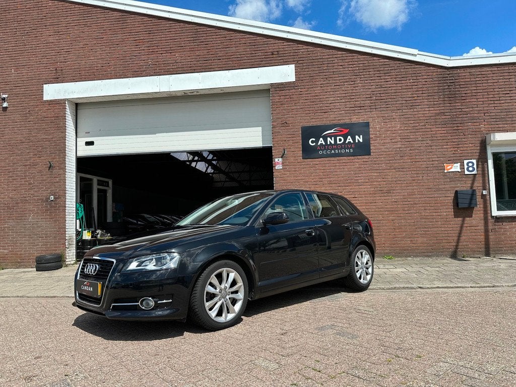 Audi A3 Sportback 1.2 TFSI S Edition Advance | Automaat | Bl, Auto's, Audi, Euro 5, Stof, 4 cilinders, Zwart