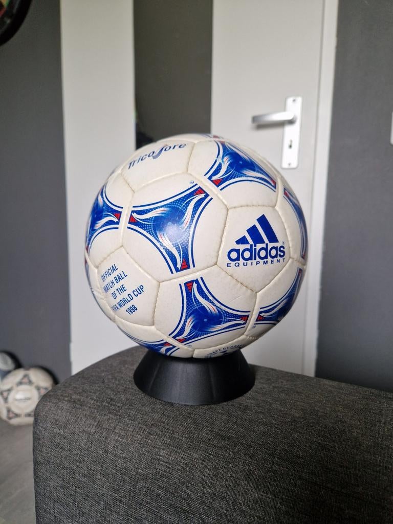 Adidas Tricolore OFFICIAL MATCHBALL (WK 1998), Ophalen of Verzenden, Buitenlandse clubs