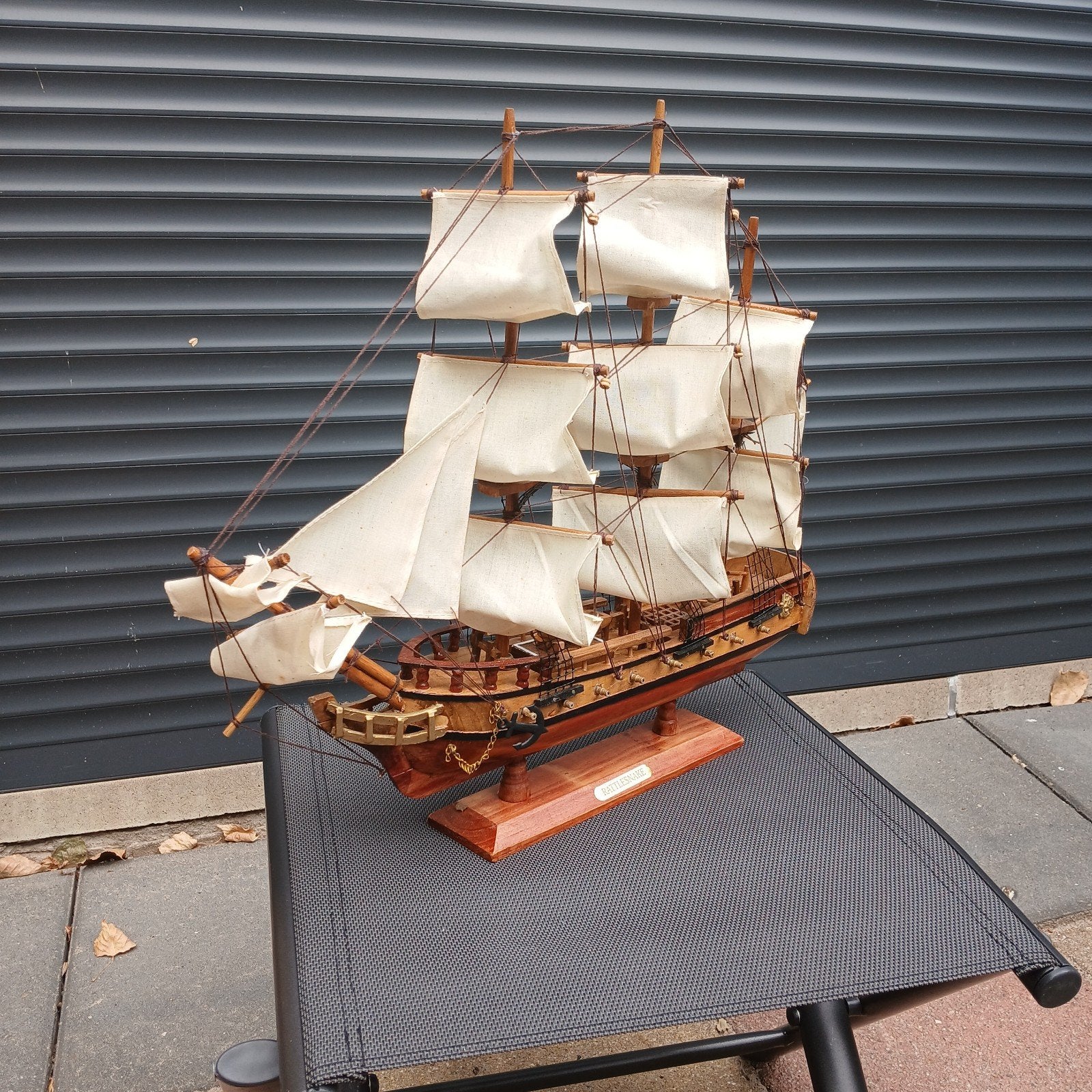 Houten modelbouwschip USS Constitution (50 cm) nieuw in doos, Hobby en Vrije tijd, Ophalen of Verzenden, Zo goed als nieuw