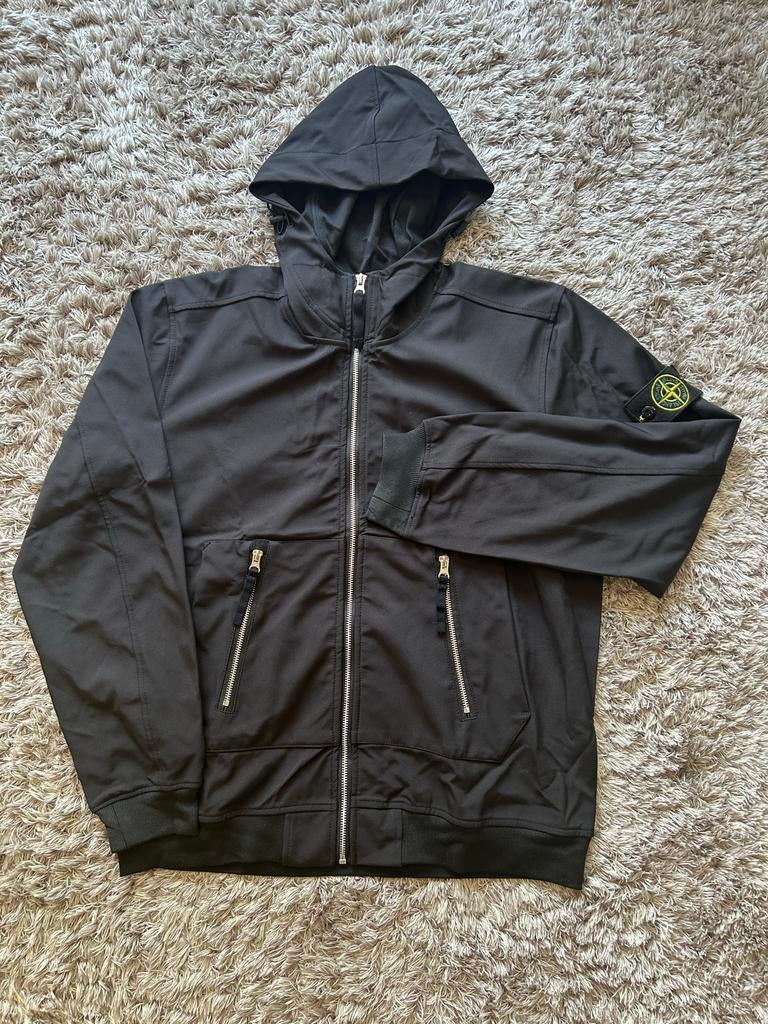Stone Island Soft Shell-R Jas Zwart Maat L, Kleding | Heren, Jassen | Zomer, Ophalen of Verzenden, Zo goed als nieuw, Maat 52/54 (L)