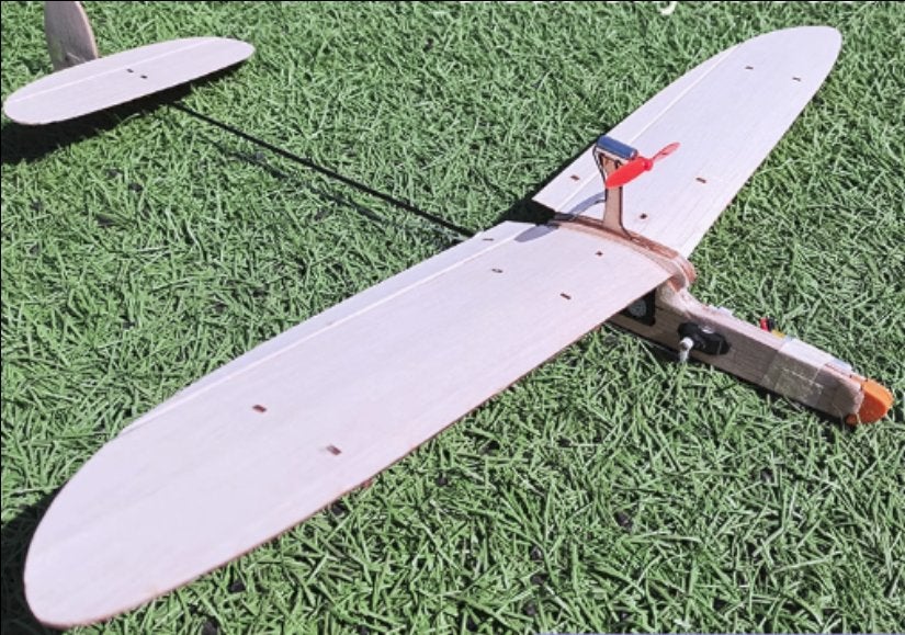 Jonathan 530mm Balsa | COMPLEET excl. Rx & Tx | NIEUW, Verzenden, Nieuw, Elektro