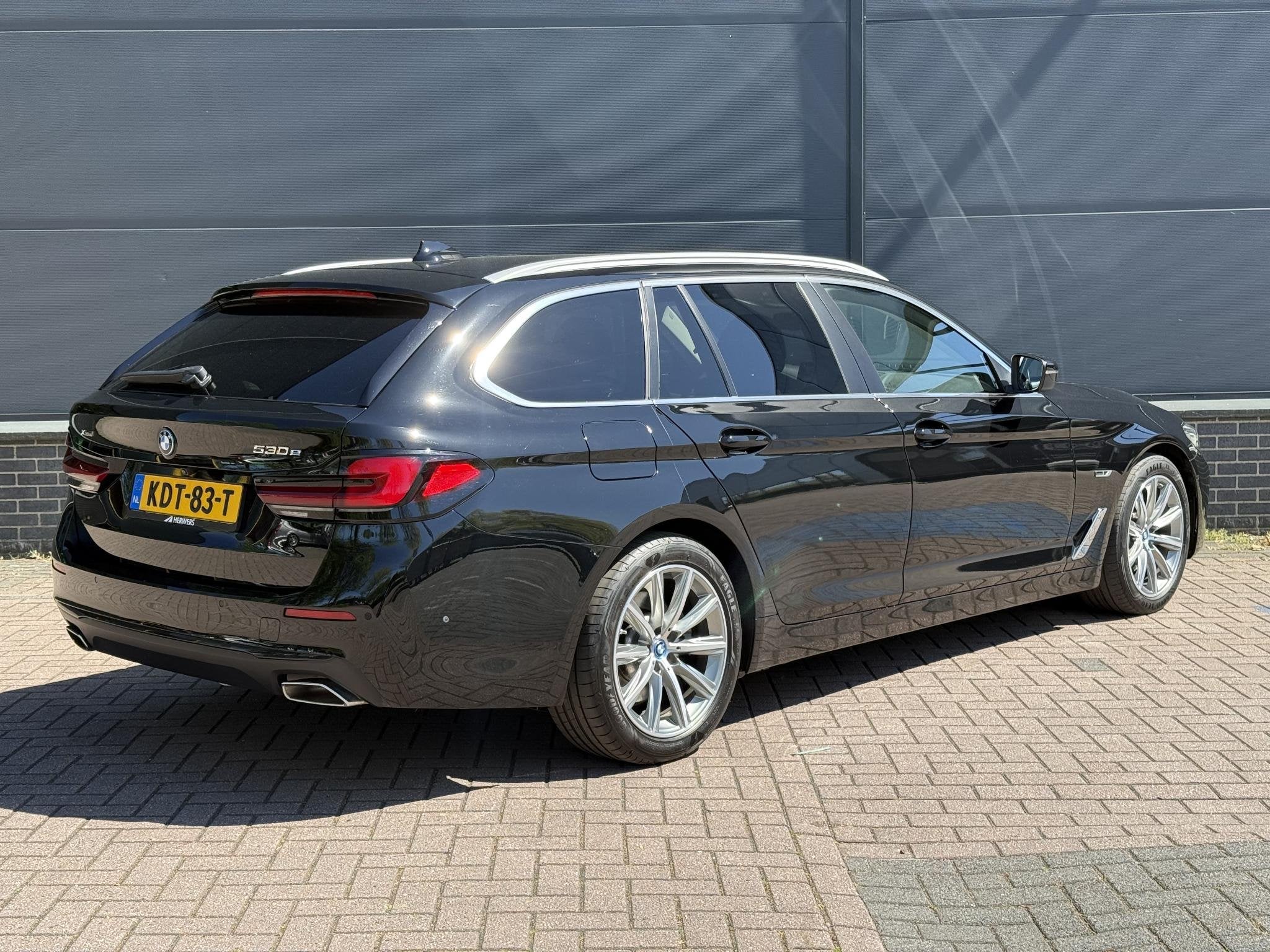 BMW 5-serie Touring 530e xDrive Executive / Elektrische trek, Auto's, 1998 cc, Gebruikt, 4 cilinders, 2000 kg