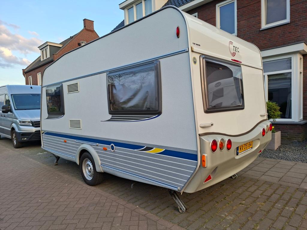 TEC Caravan met Fietsenrek, Isabella voortent&luifel, Caravans en Kamperen, Dwarsbed, T.E.C., Treinzit, 750 - 1000 kg