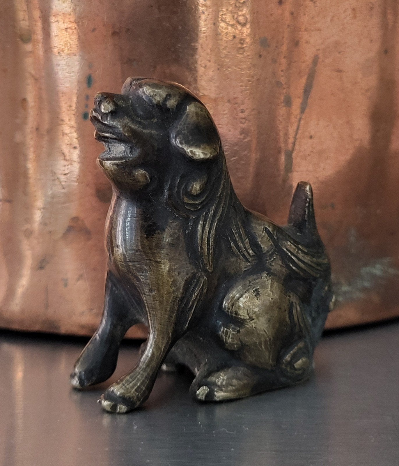 Antiek bronzen Foo dog - by Anno Toen, Antiek en Kunst, China, Ophalen of Verzenden, Beeld, Brons