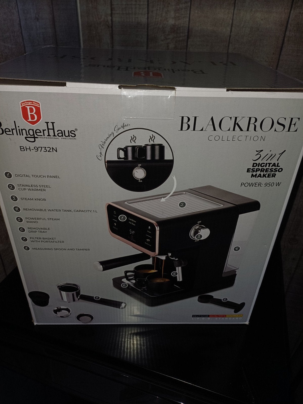 Berlinger Haus Black Rose 3-in-1 Digitale Espressomachine, Ophalen, Espresso apparaat, 10 kopjes of meer, Nieuw