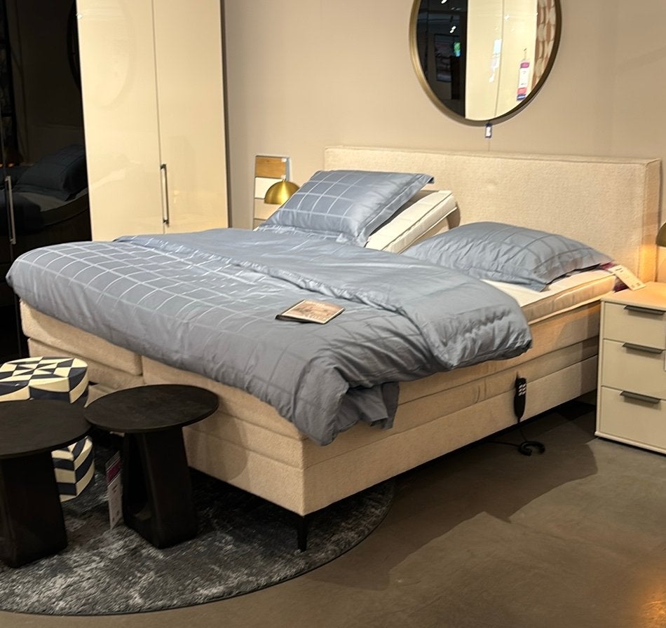 Elektrische Boxspring 180x200cm, Ophalen, Zo goed als nieuw, Tweepersoons