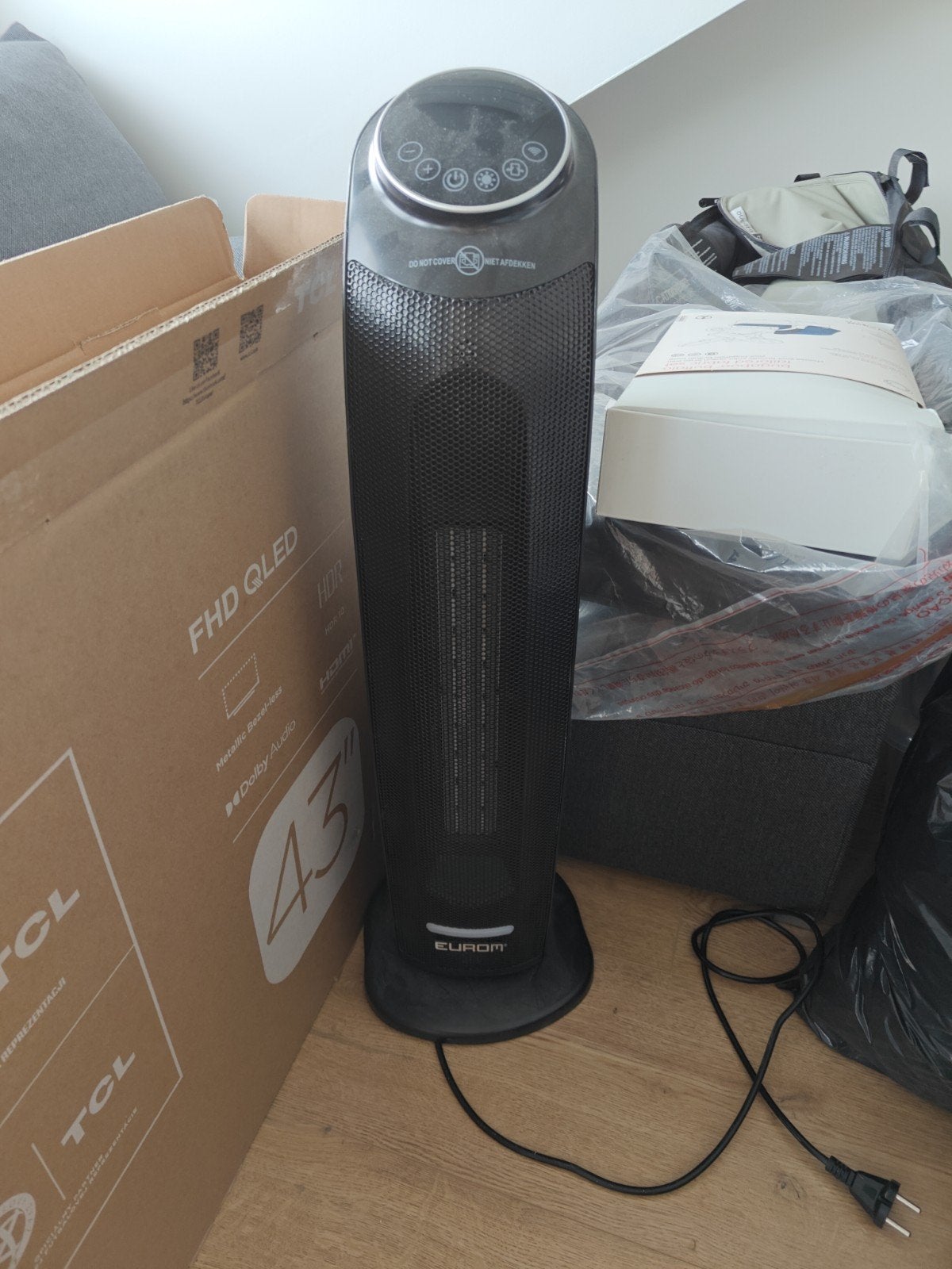 Eurom Hi-Tower 2200 Wifi Kachel - in goede staat, Ophalen, Gebruikt, Kachel, Minder dan 60 cm
