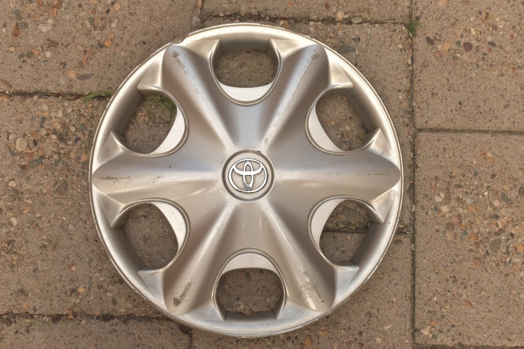 1 losse originele wieldop Toyota Camry 15 inch, Auto diversen, Wieldoppen, Ophalen of Verzenden, Gebruikt