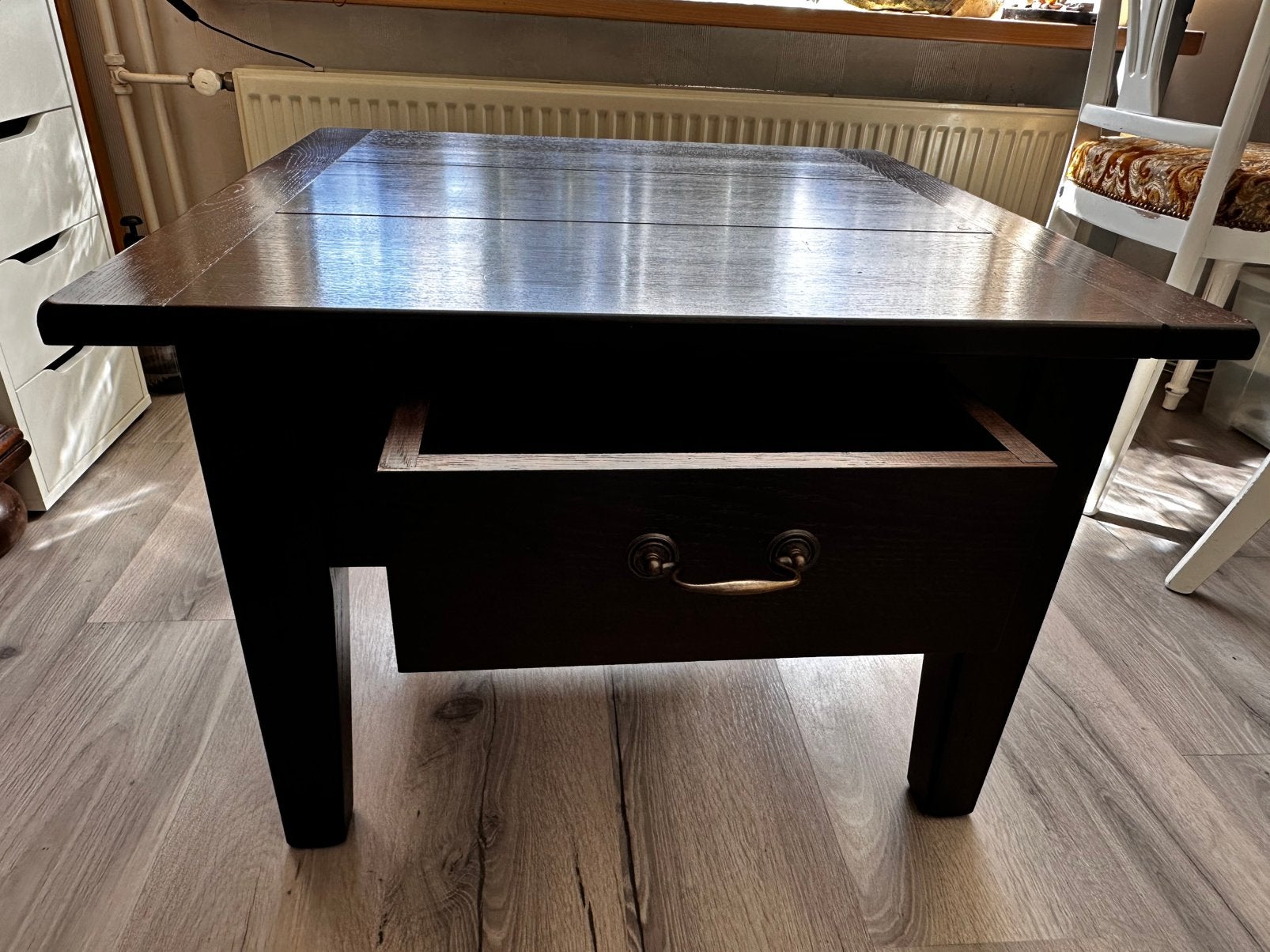 Salontafel vierkant donker eiken met lade, Ophalen, Gebruikt, 50 tot 100 cm, 50 tot 100 cm