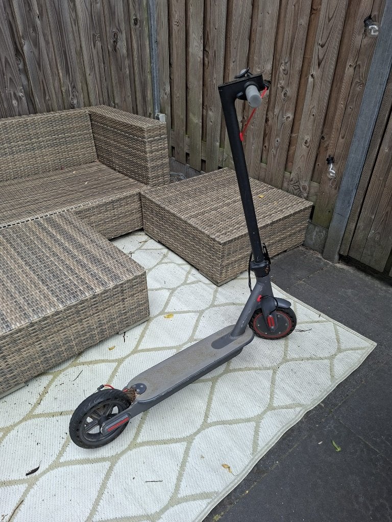 Electrische step, Fietsen en Brommers, Steps, Ophalen, Gebruikt, Elektrische step (E-scooter), Onbekend