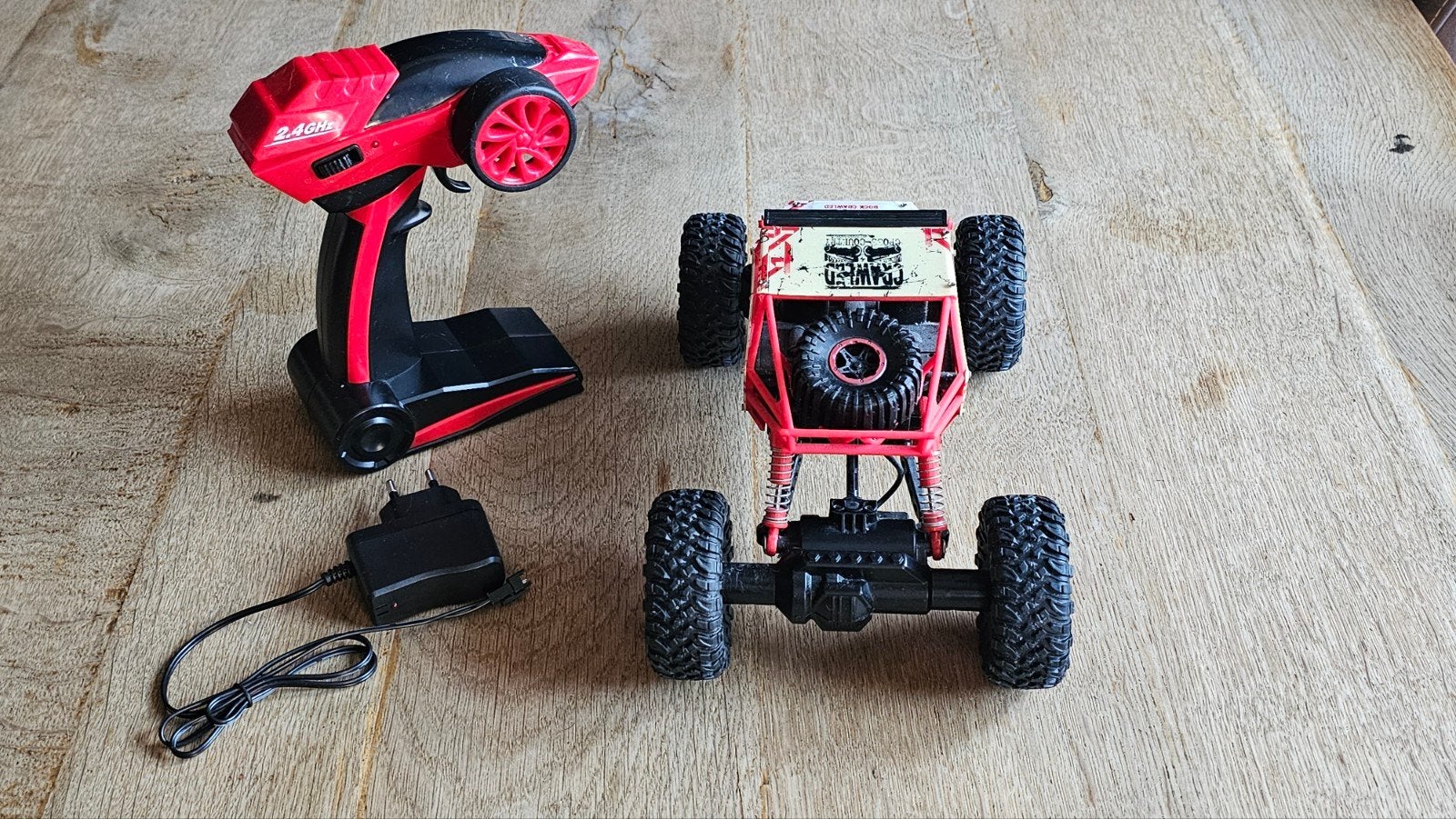 RC Rock Crawler 2.4GHz met afstandsbediening en lader, Hobby en Vrije tijd, Elektro, Auto offroad, Ophalen of Verzenden, Zo goed als nieuw