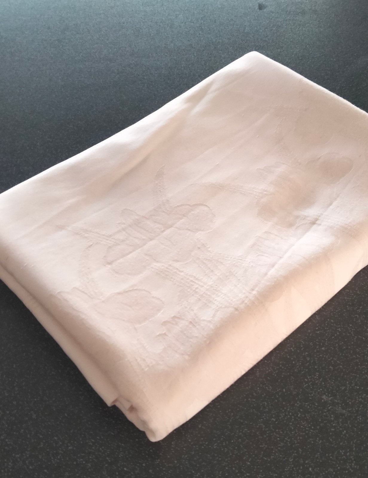 Witte Lietaer rose tafelkleed, Ophalen of Verzenden, Rond