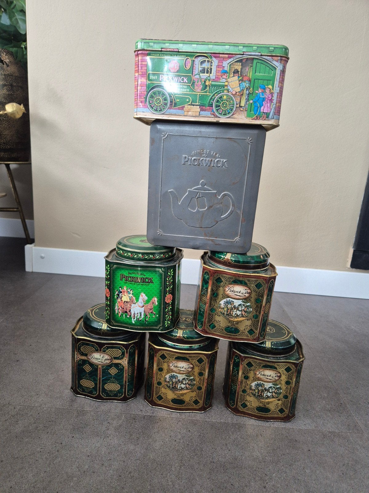 7 Pickwick Douwe Egberts blikken - Theeblikken verzameling, Ophalen of Verzenden, Gebruikt, Thee, Pickwick