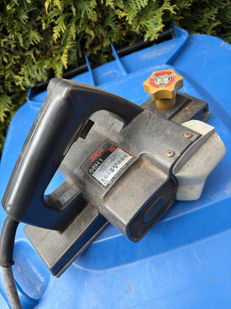 Skil schaafmachine met extra set messen, Doe-het-zelf en Verbouw, Schaafmachines, Gebruikt, Elektrisch, Ophalen of Verzenden