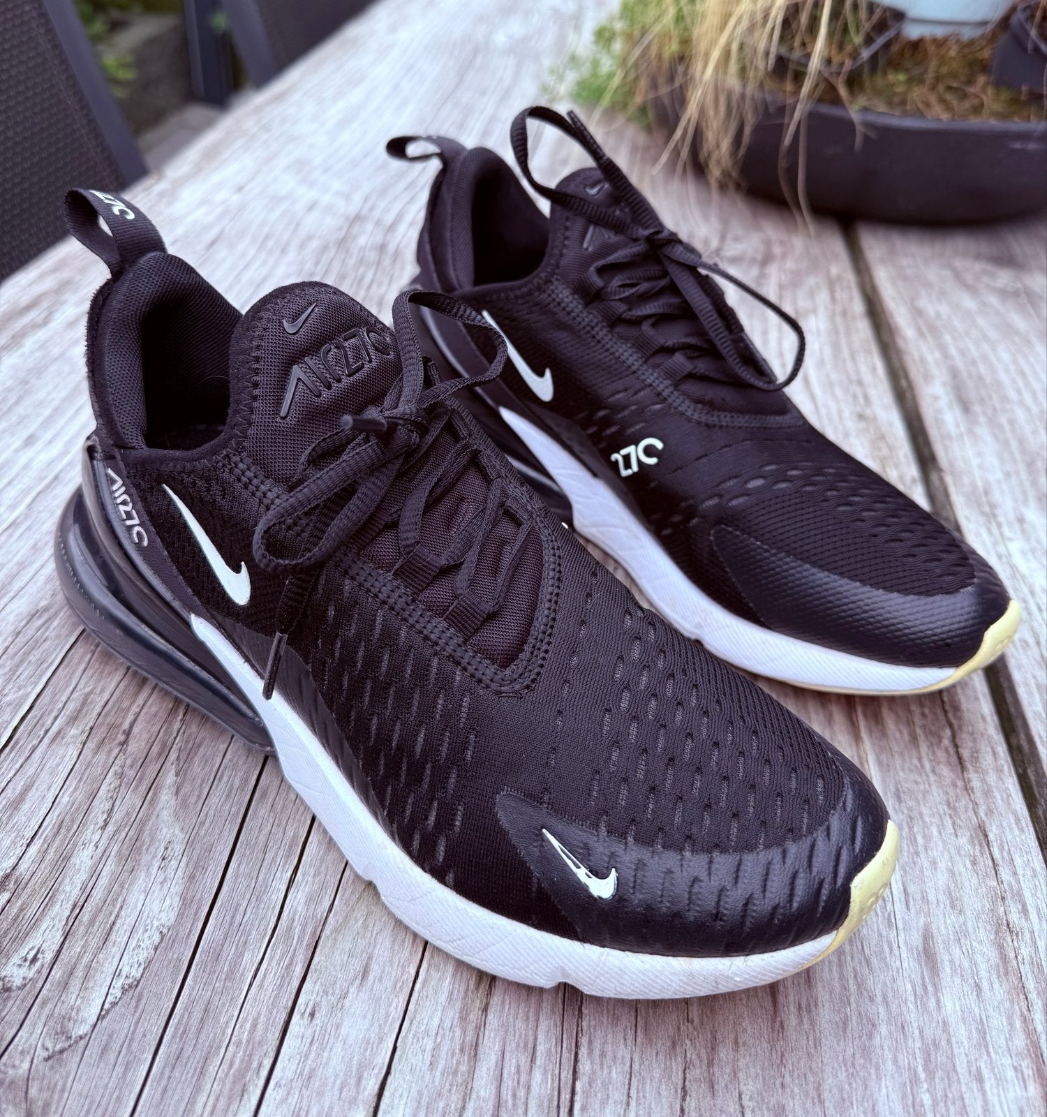 Nike Air Max 270 Zwart - Maat 41, Ophalen of Verzenden, Zo goed als nieuw, Zwart, Sneakers of Gympen