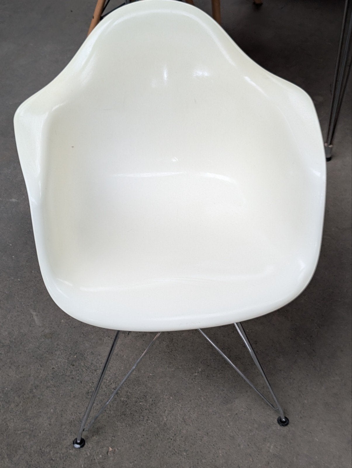 Vitra Eames Plastic Armchair - Wit, Ophalen, Gebruikt, Wit, Design, Modern, Mid-century