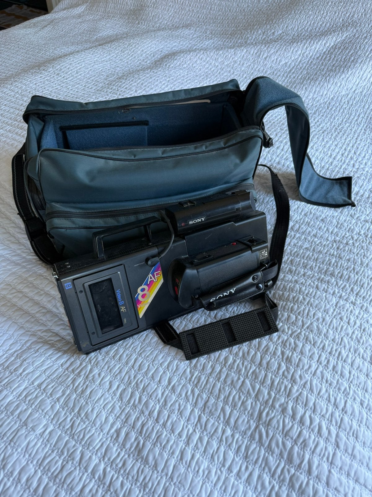 Sony CCD-V8AF-E 8mm Video Camera Recorder met toebehoren