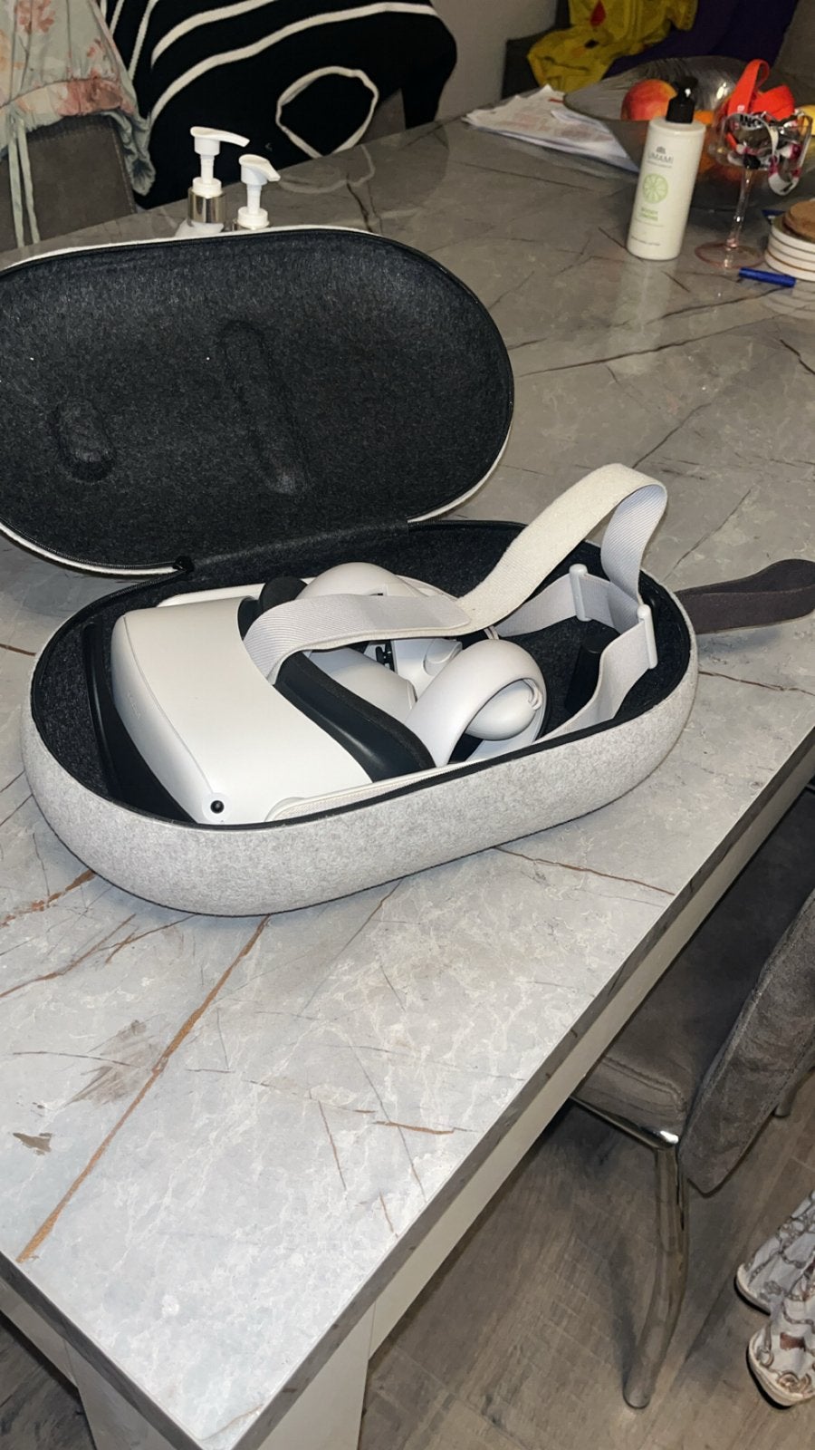 Oculus Quest 2 128GB - Zo goed als nieuw, Ophalen, Zo goed als nieuw, VR-bril, Overige platformen